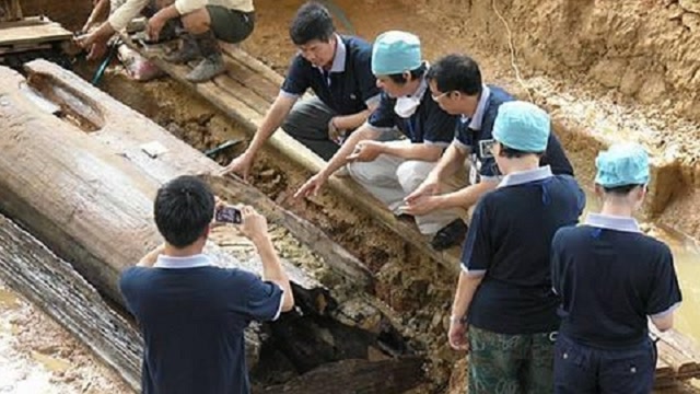 关羽墓中青龙偃月刀被盗,并惊现两具女尸,是貂蝉还是女盗墓贼?