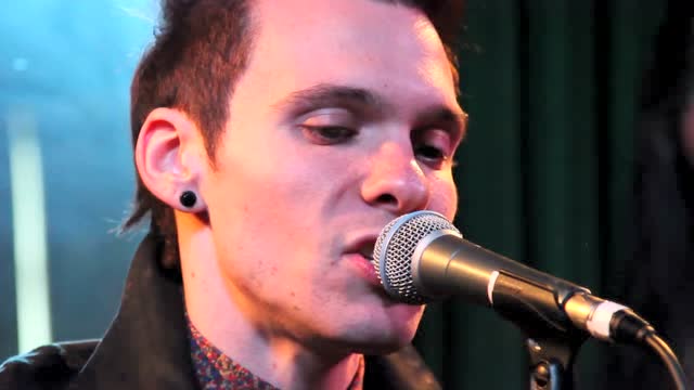 matthew koma《girls in their shorts in the summer》