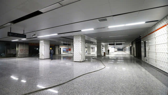 记者探营杭州庆春广场地铁站