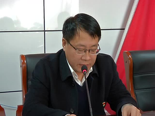 王洪福到林头屯乡宣讲党的十九大精神