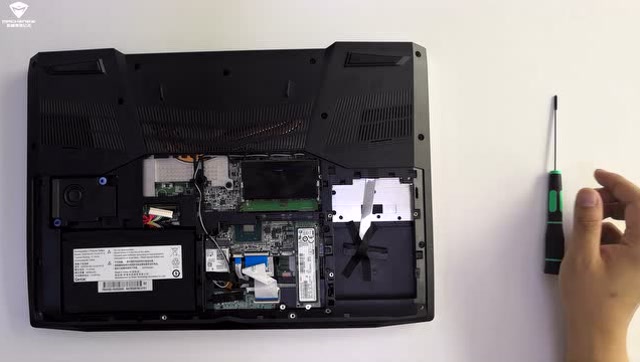 机械师笔记本t90拆机升级内存硬盘教程搞机作战室