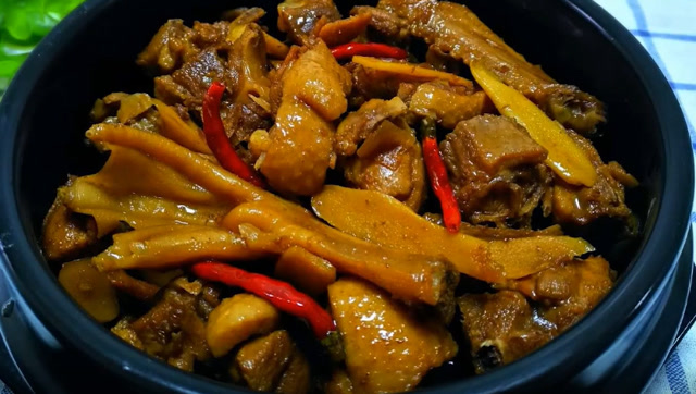 仔姜焖鸭的最美味的做法,注意这些细节,比饭店做的还好吃!