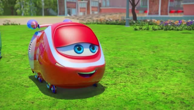 伊森小火车动画片,伊森正在看小伙伴们跳舞呢