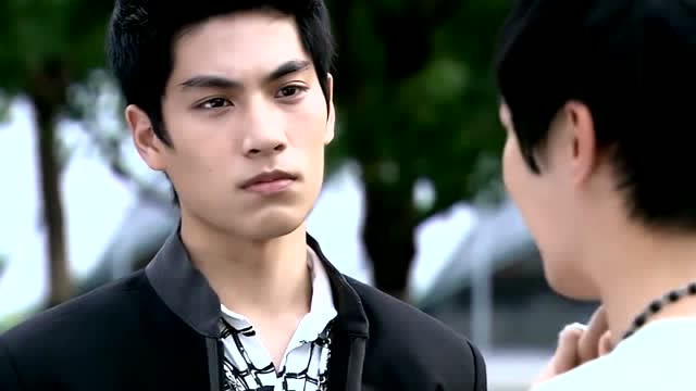 《终极一班》ko1中万钧要挑战汪大东吗,汪大东一脸不在乎!