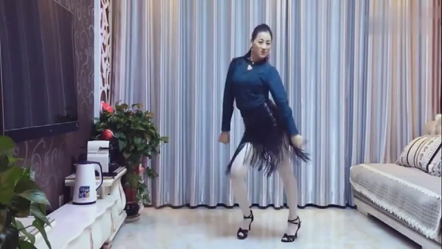 《爱的誓言》32步广场桑巴舞,好看易学