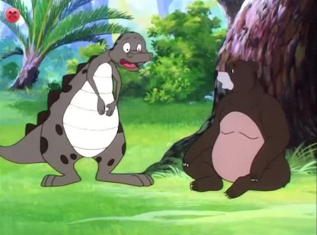 狮子王:这只恐龙好像在和大黑熊说着些什么呢.