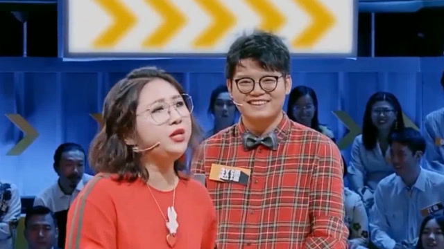 《奇葩说》聚会傅首尔现身不见董婧 飞飞:人都聚齐啦