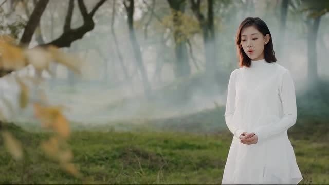 叶炫清《从前慢》mv首播 清澈嗓音引温热情怀