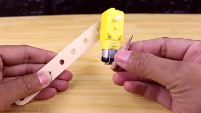 充满创意的电动圆规,正儿八经的黑科技