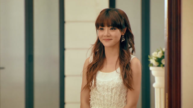 关谷正式向唐悠悠求婚,虽然戒指很草率,结是结局很浪漫