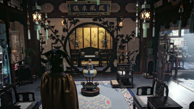 如懿传:翊坤宫的屏风,早已暗示如懿的终局,一生没能成凤!