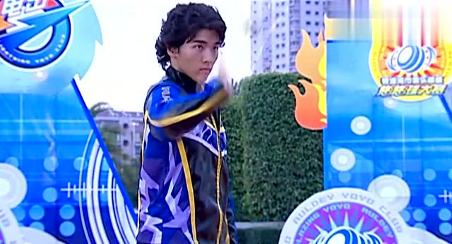 火力少年王:最后的决战!李非vs高添,谁才是悠悠球最强王者!