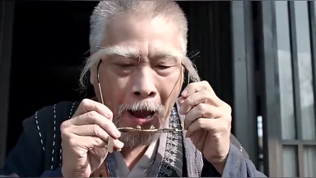 和尚一声狮吼功开饭啦,震彻寺庙,中国功夫当属少林!