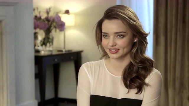 娱乐超模:米兰达·可儿分享她的护肤经验,原来美丽秘诀是这样!