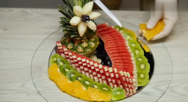 新手学摆盘花样水果这样摆盘太漂亮了吧