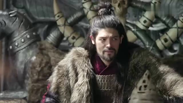 扶摇黑风寨寨主给扶摇送了一箱金子想要用来贿赂她