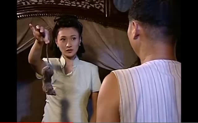 做我太太100天:金涂太搞笑了,想偷看自己老婆洗澡,不料傻眼了