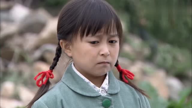 樱桃红之袖珍妈妈老头以为杜鹃是小孩子,二傻是个色狼,不能嫁