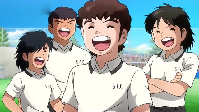 最后关头修哲小学进一球,修哲小学露出得意的笑容!小翼不示弱!