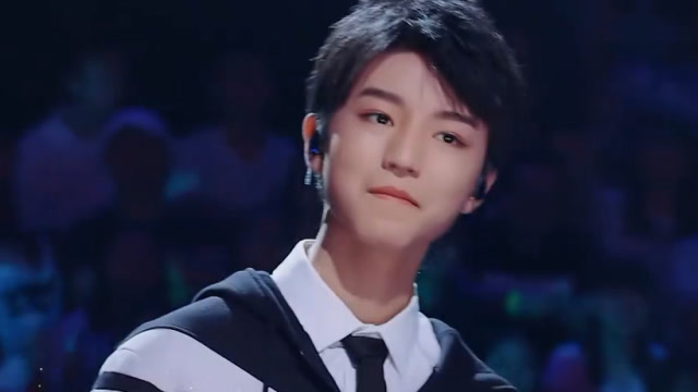 王俊凯林可欣《树读》 完美合唱画面养眼