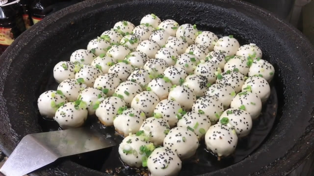 一看就很很好吃的台湾生煎包,看看怎么做的?香气扑鼻真馋人