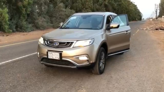 2019款吉利帝豪x7实拍,坐进后排的那刻,给个不心动的理由