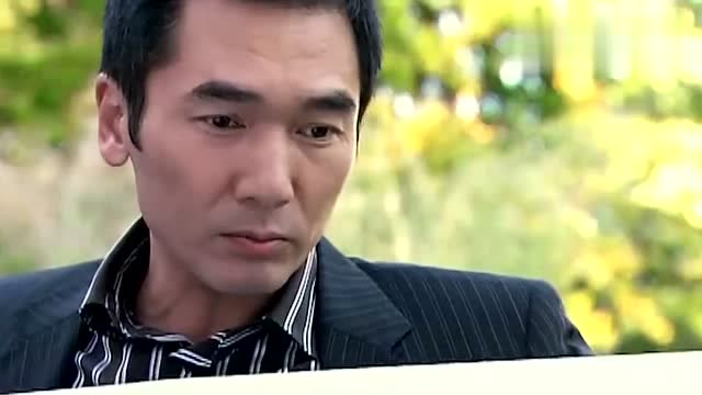 又见一帘幽梦 紫菱随便写的句子, 被费云帆当做新产品的广告词