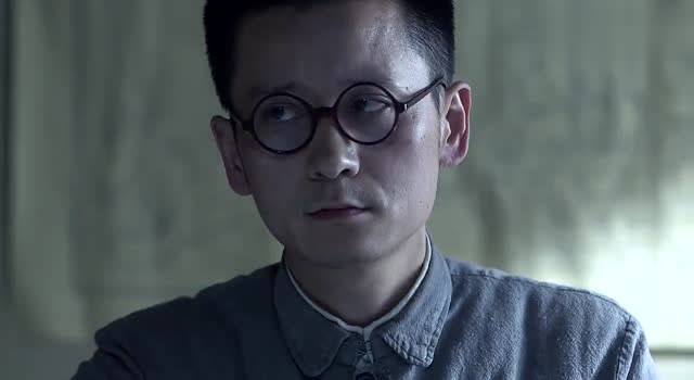 雪豹:张仁杰假公济私,开会竟不叫团长周卫国,真是个小人!