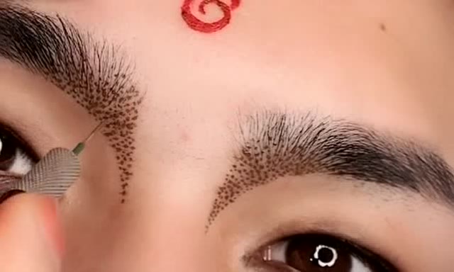 这就是我为什么要纹鼻影的原因,一个男生都比我精致啊