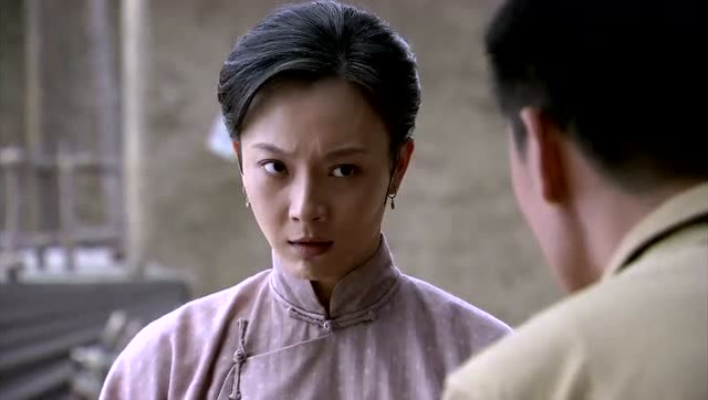 铁梨花:牛旦又来使唤老娘,这次让她当女保镖,护送妹妹们进城