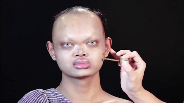 丑男秒变欧美女神,网友:"整容"级化妆术!
