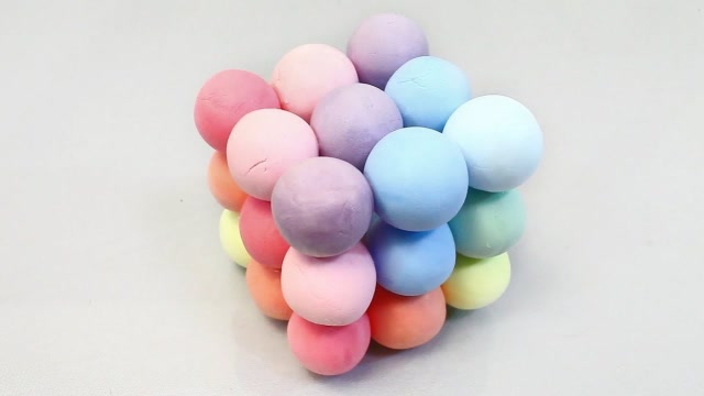 diy彩球魔法,利用超清黏土自制声控球,解压又治愈