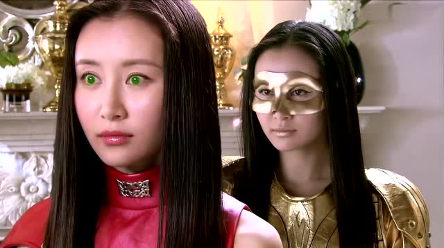 陆冬雨改造傻妞,利用傻妞九号进行操作,傻妞挣脱失败!