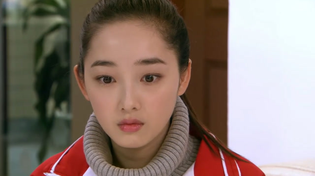 生死相依:素素给蓝卓买了辆豪车,不料却被骂一顿,素素伤心了