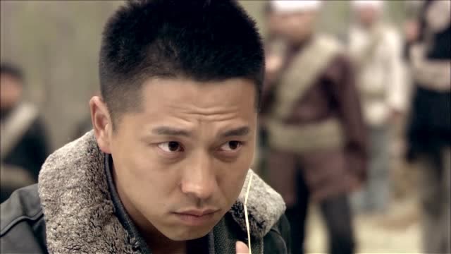 战火青春金戈拐着弯损戴金花的智商两人可真是一对冤家