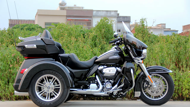 骏联车行2019年哈雷滑翔三轮 首发