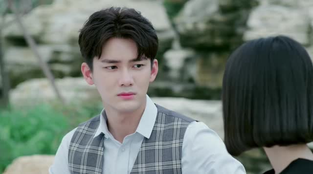 《国民老公》值得二刷的镜头!乔安好和男神一起演吻戏