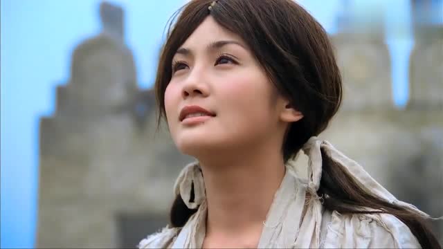 情癫大圣:蔡卓妍为了拍戏太拼了!满口大黄牙,真是颠覆形象!