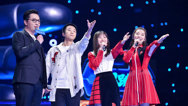 这是什么宝藏组合!一棵小葱戏腔翻唱《青花瓷》,神仙嗓直击心灵