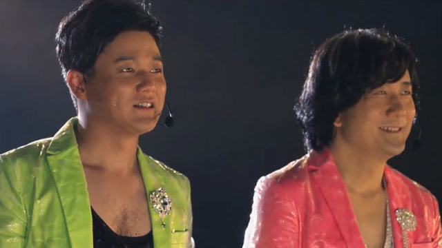 老男孩猛龙过江:肖央王太利《小苹果》舞蹈版,太逗了