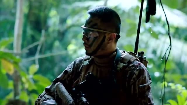 湄公河行动糯卡跑了高刚带哮天继续追捕不料却发现了意外情况