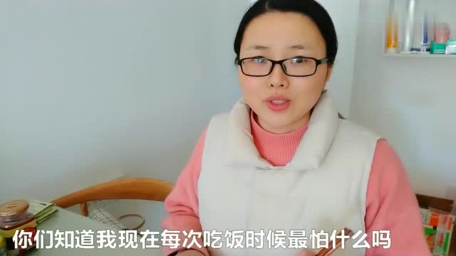 宝妈小梦个人带个多月的娃每天吃不好睡不好,干什么事都像打仗