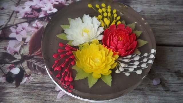 为了把果冻卖得更贵,牛人用针筒在里面做出3d花,五颜六色巨诱人