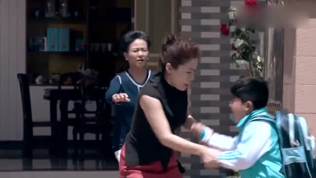 吴若曦不佩当母亲,居然把儿子拐走送给富太,儿子怒骂她是坏蛋