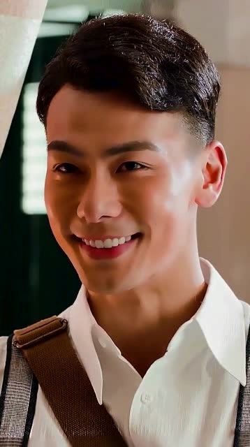 菊香被小姐抹花脸,冲洗干净那刻山本洋介看呆,一见钟情