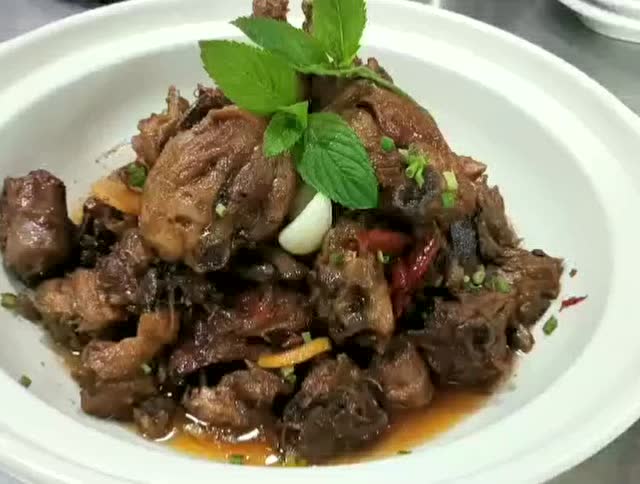 果林美食-陶河干炒鸭