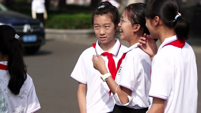 大连解放小学六年一班毕业微视频