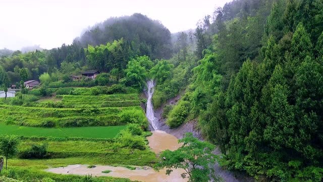 广福风景(25)航拍开江县广福镇暴雨后的虾筢口瀑布