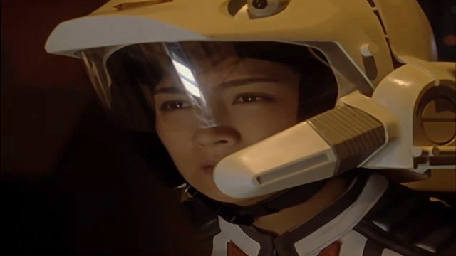 迪迦奥特曼丽娜危难时候第一个喊的是大古的名字