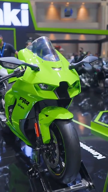 2021款川崎zx-10rr